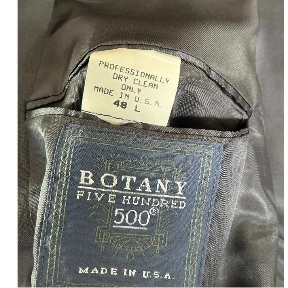 Botany 500 Blazer Men 48L Navy Blue Gold Crest Buttons Made in USA Vintage